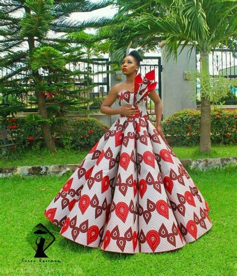 Photos Of The “42 Irresistible Ankara Ball Gown Styles” Missing In