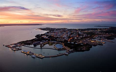 traveling  darwin travel unpacked