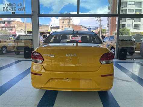 1 Kia Sephia Car Manual 6