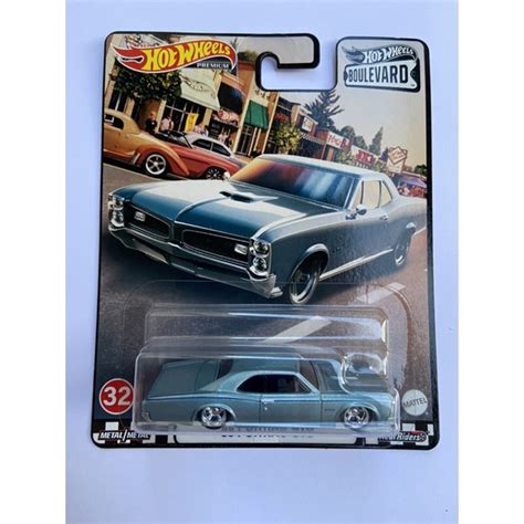 Hot Wheels Premium 66 Pontiac Gto Boulevard Shopee Brasil
