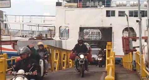 Hadapi Mudik Lebaran Pelabuhan Asdp Ketapang Tambah Kapal Dan Siapkan