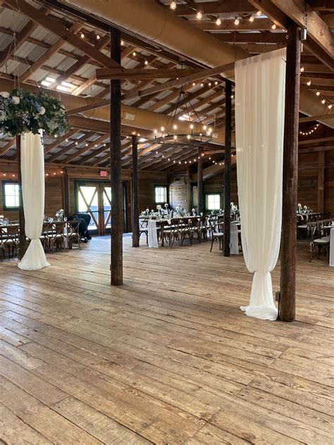 Rustic Barn Wedding Venue