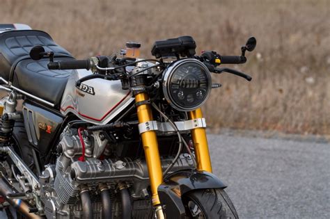 This 1979 Honda Cbx1000 Restomod Improves Performance With Tons Of