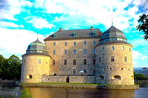 Orebro Castle, Örebro Slott, in Summer Sweden Stock Photo - Image of river, history: 250921108