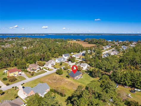 Kingfisher Drive Morehead City Nc Zillow