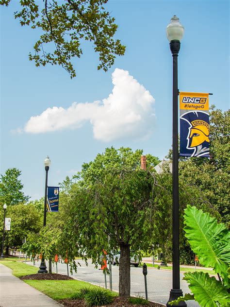 Uncg Wallpapers University Communications