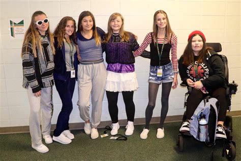 Throwback Thursday Outfits Spirit Week