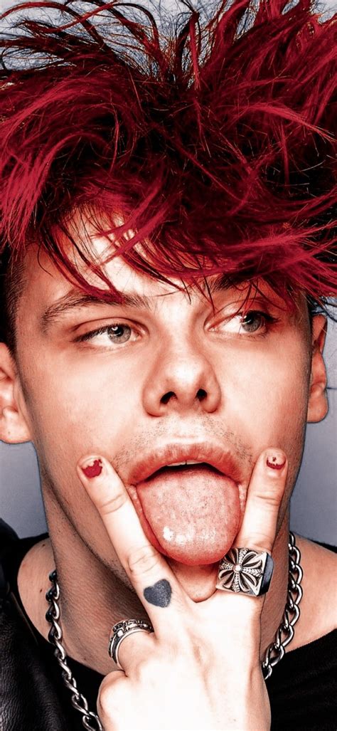 Yungblud Wallpaper Dominic Harrison Pretty Boys Singer