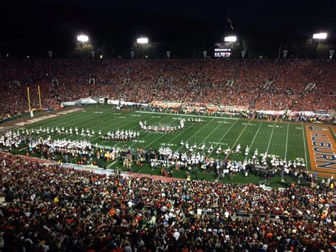 E Level Suites Center At Rose Bowl Stadium Ucla Football