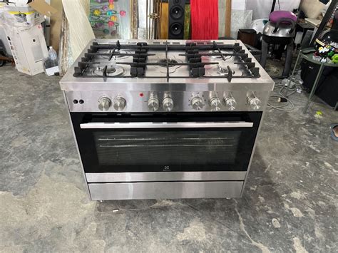 Selectrolux 5 Burner Standing Gas Cooker With Oven Periuk Gas Berdiri Electrolux 5 Pembakar