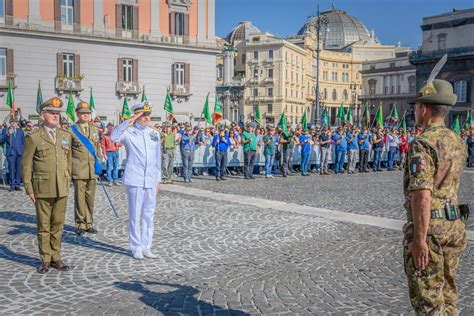 Gli Alpini Celebrano Il Anniversario A Napoli Dove Il Ottobre