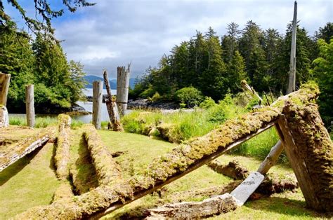 Historic Totem Poles Sgang Gwaay Ninstints Haida Gwaii Stock Image