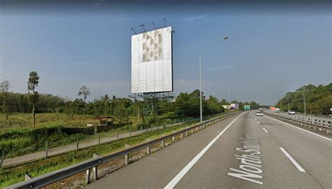 Vertical Unipole Billboard 2 Sided North South Expressway Taiping