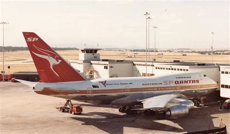 Pin By Jeff Corcoran On Old Air Qantas Airlines Aviation Airplane