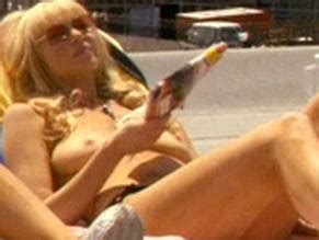 LAY THE FAVORITE NUDE SCENES AZNude