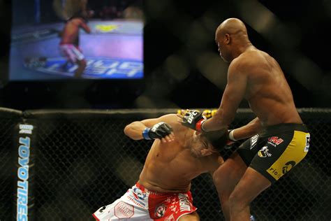 UFC 126 Anderson Silva vs. Vitor Belfort: A Head-To-Toe Breakdown ...