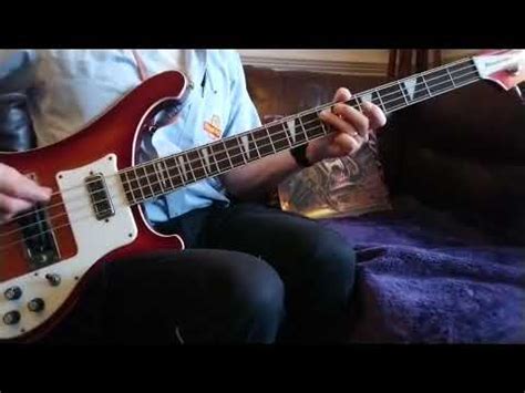 Saltcoats Man Plays Nothing Up My Sleeve By Mot Rhead On Bass Youtube