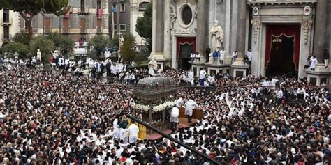 Festa Di Sant Agata Dopo Due Anni Torna In Presenza Catania Si