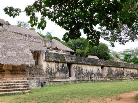 La pyramide de Ek Balam et ses magnifiques statues Guide du Yucatán