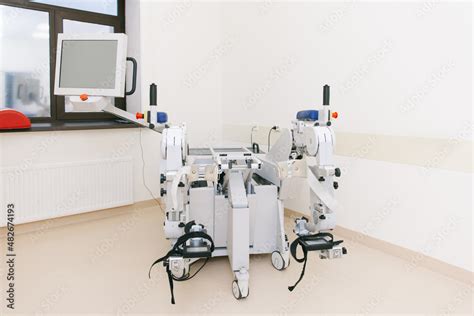 Patient on Continuous Passive Range of Motion machines. Device to ...