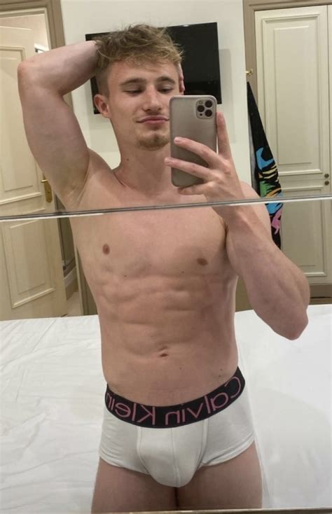 Jack Laugher Tumbex