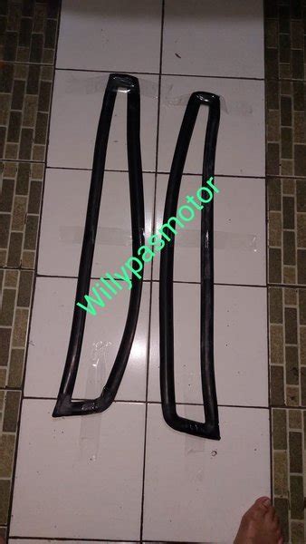 Jual Karet Kaca Panorama Weatherstrip Quarter Panorama Window Daihatsu