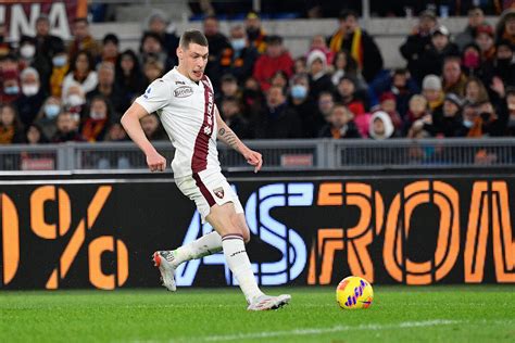 Serie A Juventus Torino wynik i relacja z derbów Turynu Goal pl