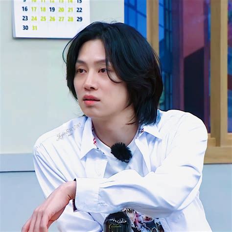 Pin på Kim heechul