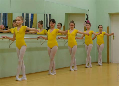 20140115 D8h3808 Public Ballet Lesson Organized By Edukac Flickr