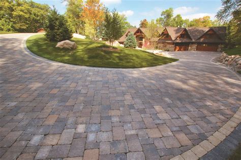 7 Concrete Driveway Design Ideas