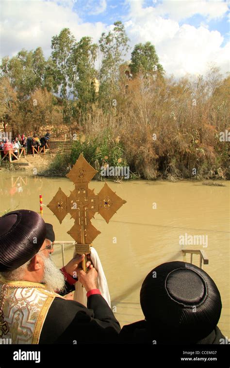 Thiopisch Orthodoxes Kreuz Fotos Und Bildmaterial In Hoher Aufl Sung