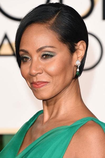 Jada Pinkett Smith In Van Cleef Arpels Heritage Earrings In