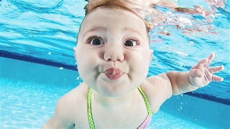 Gambar Adek Bayi Yang Lucu Adzka