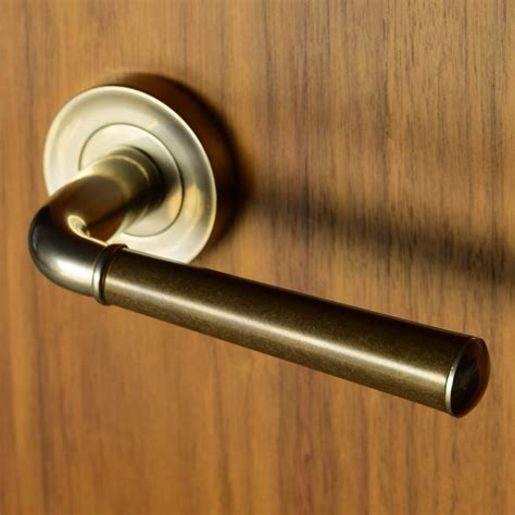 Turnstyle Design Door Handle Amalfine Black Bronze Antique Brass Model Df3015 Door