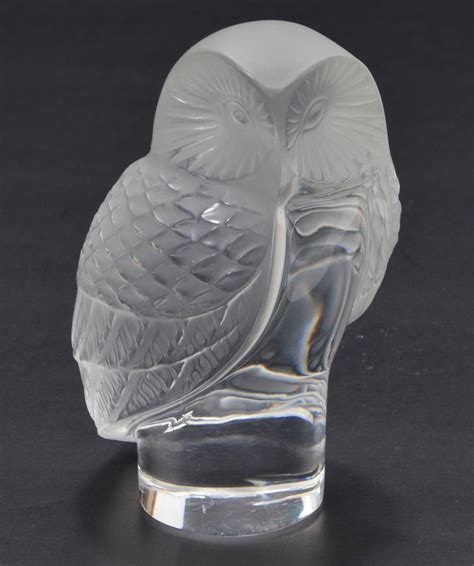 Lot Lalique Crystal Frosted Owl Figurine