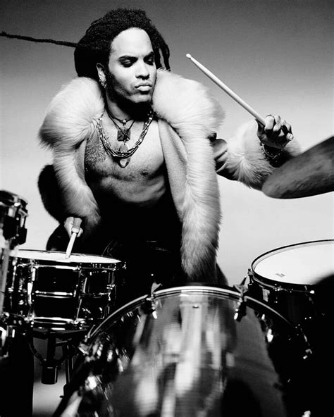 Ghim của S Yvette Williams trên Lenny Kravitz