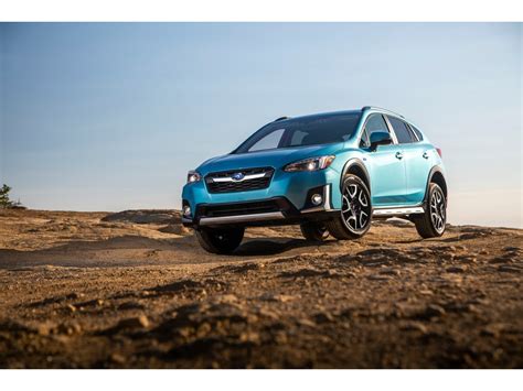 2019 Subaru Crosstrek Hybrid: 58 Exterior Photos | U.S. News