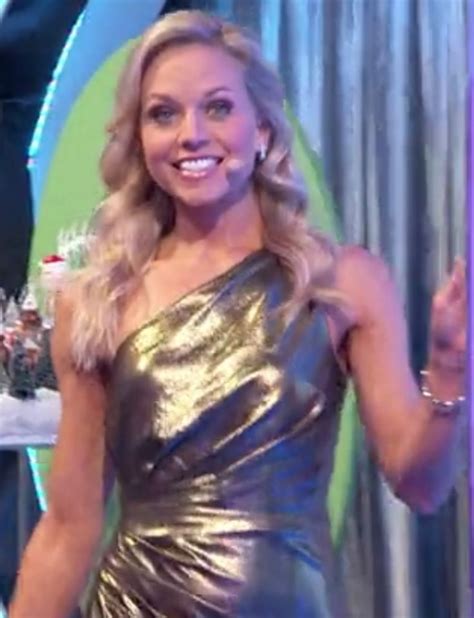 Beautiful Tiffany Coyne Air Date 12 24 20 American Beauty Fashion