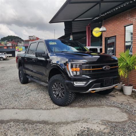 Ford Lobo Tremor Con Llantas Yokohama 4x4 Rockstar