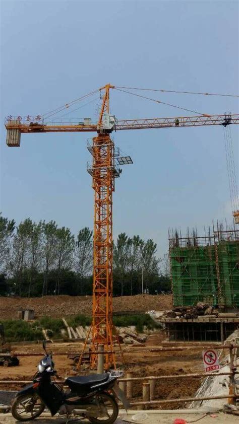 Shandong Dongyue Qtz160 6516 Construction Crane 10t Building Tower