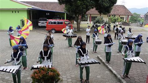 Marching Band Goyang Dumang Youtube