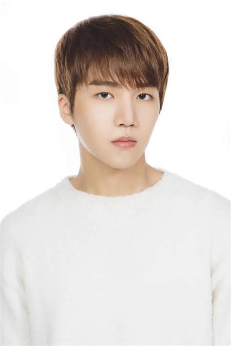 Jinho (Pentagon) Profile - K-Pop Database / dbkpop.com