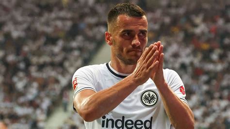 Juventus Confirm The Signing Of Filip Kostic From Eintracht Frankfurt