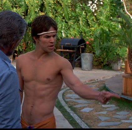 Captures Cinema: Mark Wahlberg - Boogie Nights (1997)