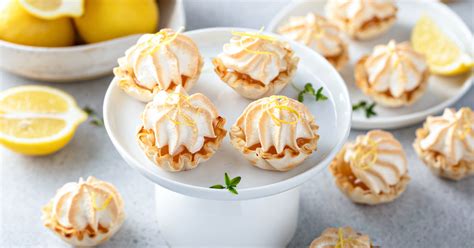 Mini Lemon Meringue Pie Recipe The Novice Chef