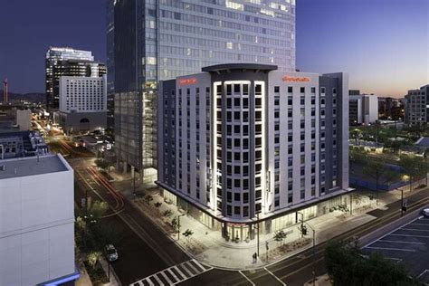 HAMPTON INN & SUITES PHOENIX DOWNTOWN - Updated 2023 Prices & Hotel ...