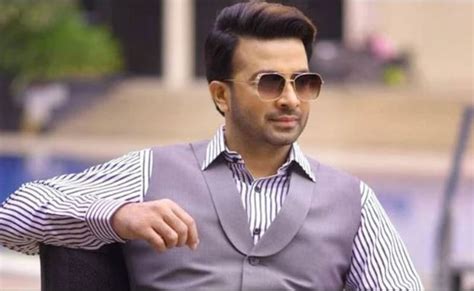 Actor Shakib Khan Gets Green Card In Usa Bangladesh Live News