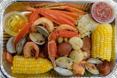 Everything Seafood Boil Harbor House Seafood Hatteras