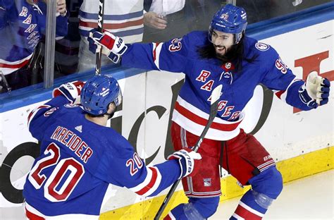 Mika Zibanejad puts on offensive show in Rangers' win