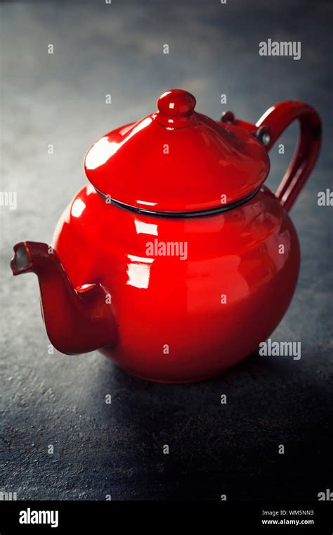 Shiny Metal Teapot Hi Res Stock Photography And Images Alamy